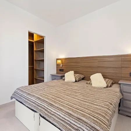 Daire Stylish In Playamar, Torremolinos